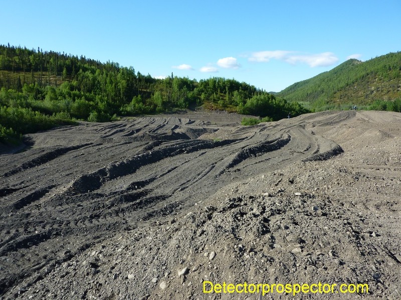 2012-ganes-creek-tailings-waiting-to-be-detected.jpg