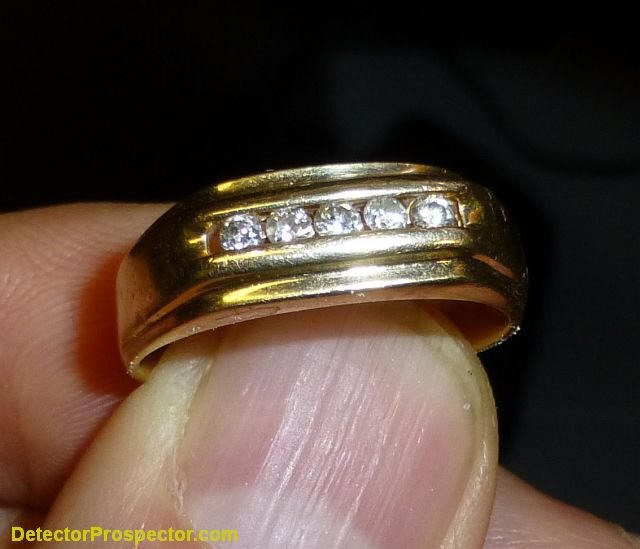 gold-ring-found-with-garrett-atx.jpg