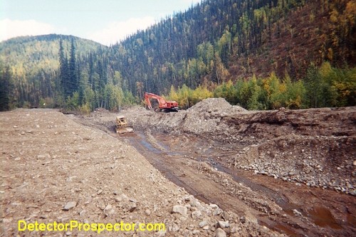 mining-cut-napoleon-creek-alaska.jpg