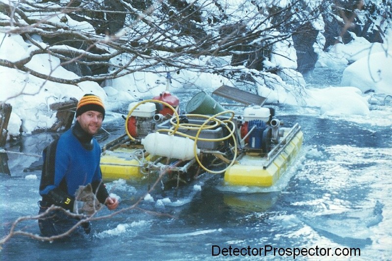 Steve breaks up the ice around his dredge - Photo by Rich Lampright