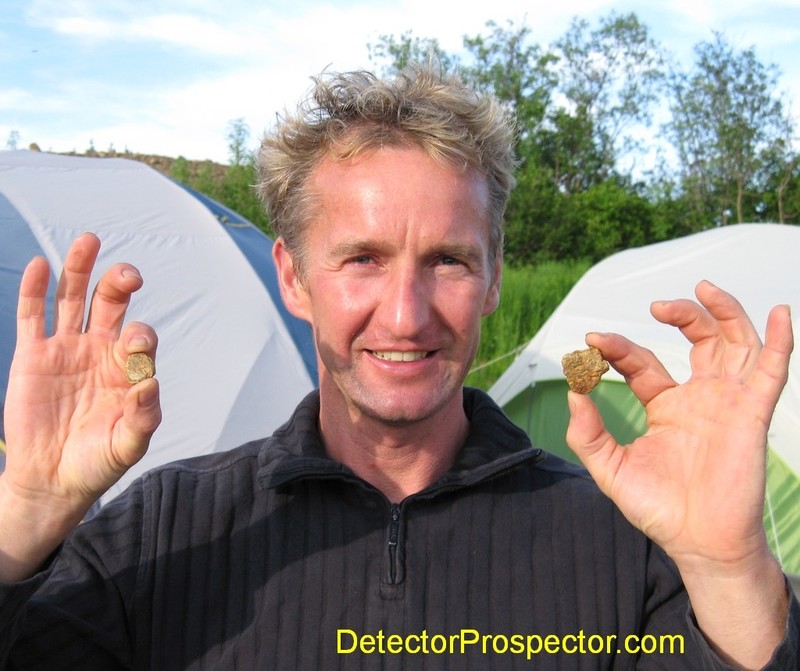 Jens with 0.37 oz and 0.62 oz gold specimens found with White's TDI