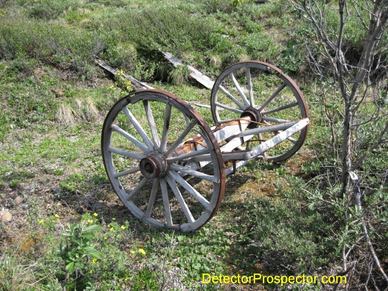 old-wagon-wood-wheels.jpg
