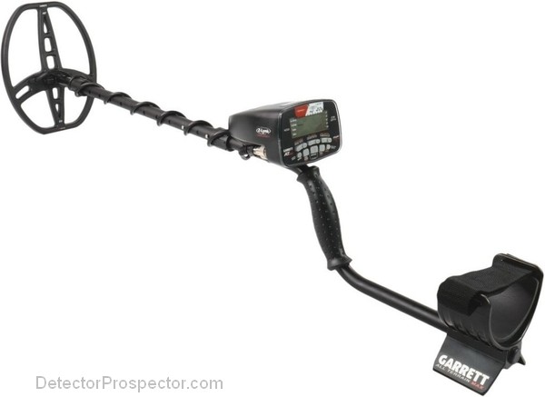 garrett-at-max-metal-detector.jpg