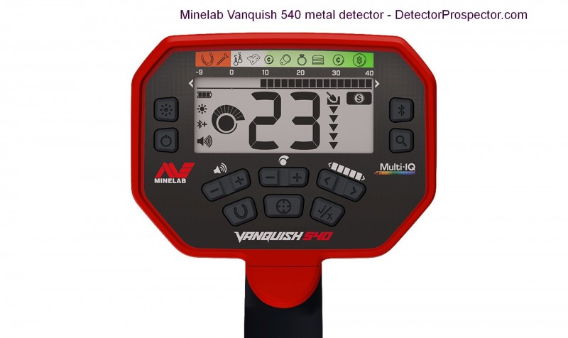 minelab-vanquish-540-controls-display-screen-studio-photo.jpg