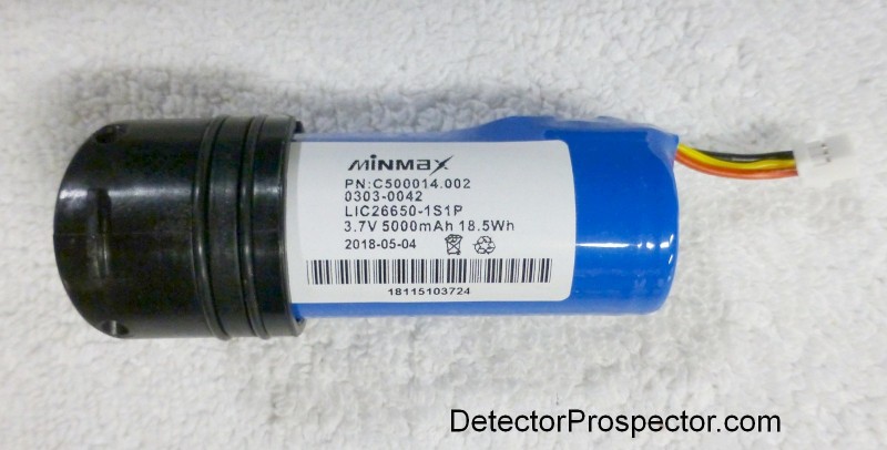 minelab-equinox-replacement-rechargeable-battery-3011-0405.jpg