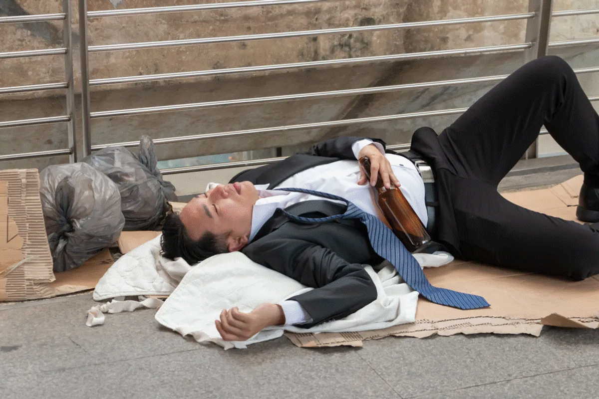 man-in-suit-passed-out-in-street-l.thumb.gif.831aa8268747538c3577d76fc196c4b8.gif