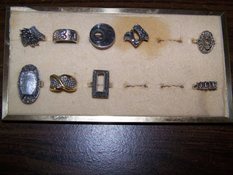 silver-rings.thumb.JPG.020886224546d47aec4bdd497f64256d.JPG